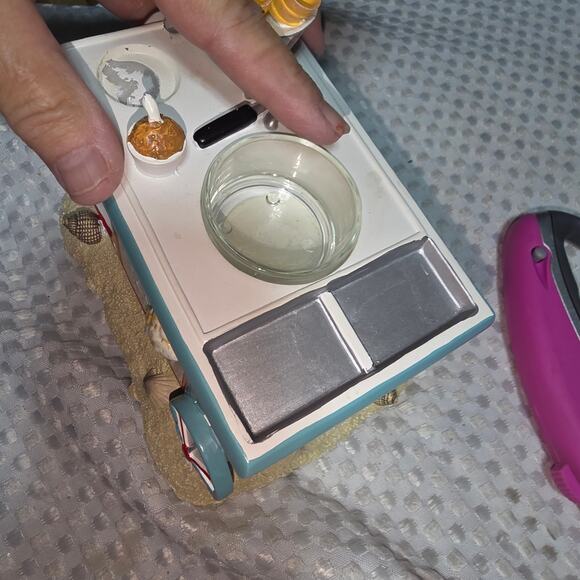 YANKEE CANDLE ICE CREAM CART HANGING WAX TART BURNER - Picture 9 of 9